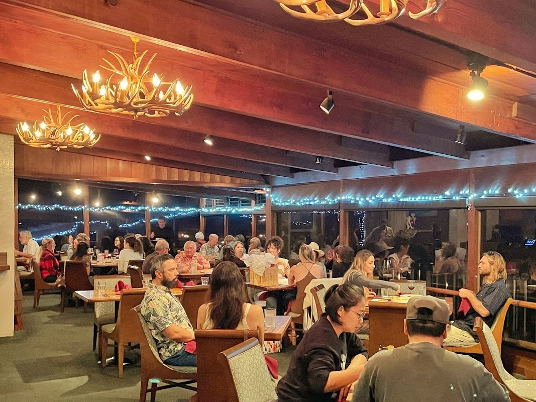 Kula Lodge & Restaurant Food Truck