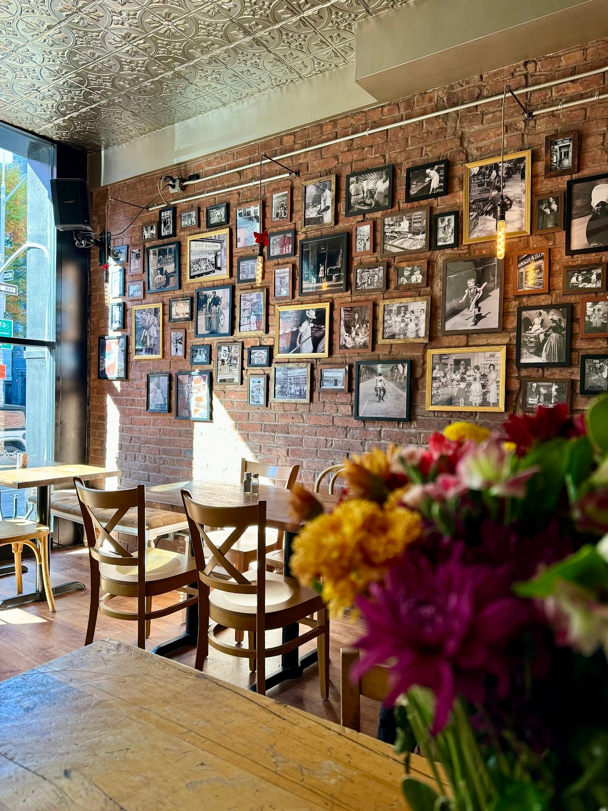 Crispy Heaven bakery and restaurant