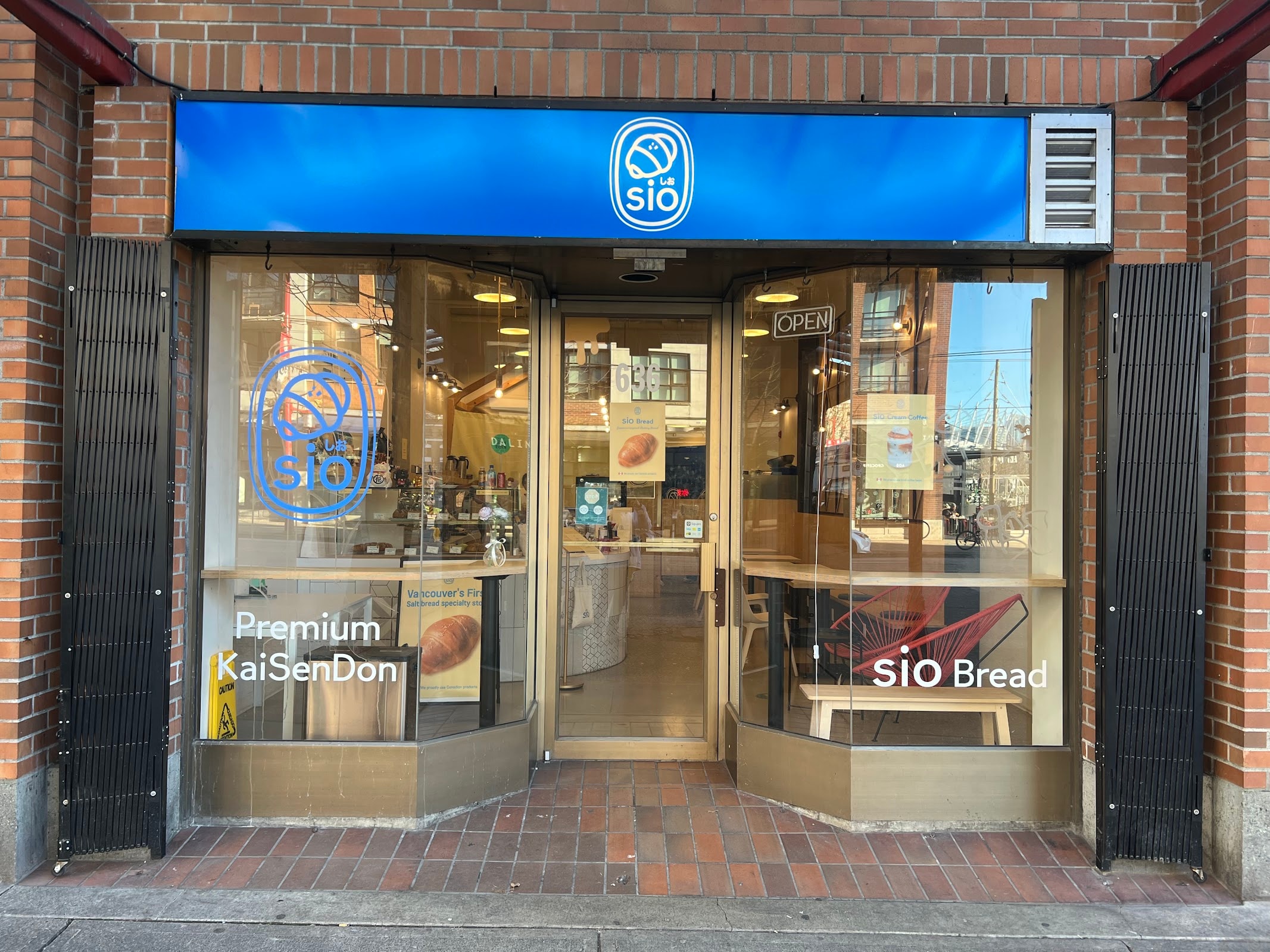 Sio Bread, Café and Japanese restaurant