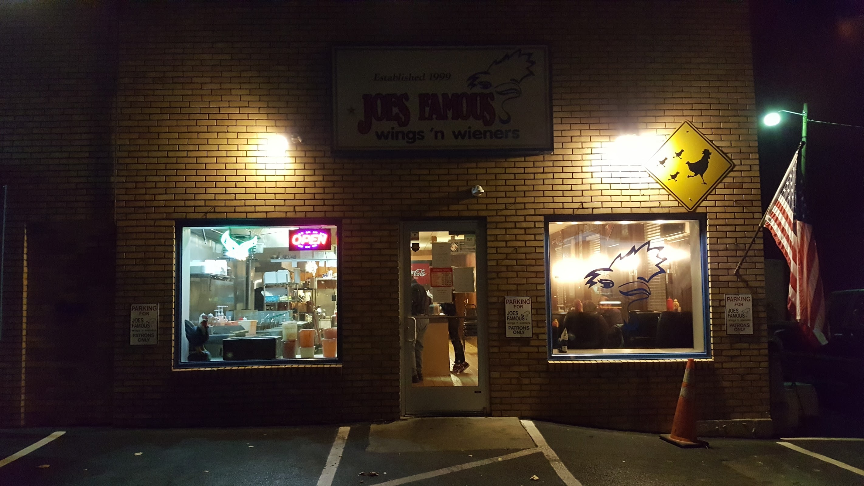 Joe's Famous Wings & Wieners