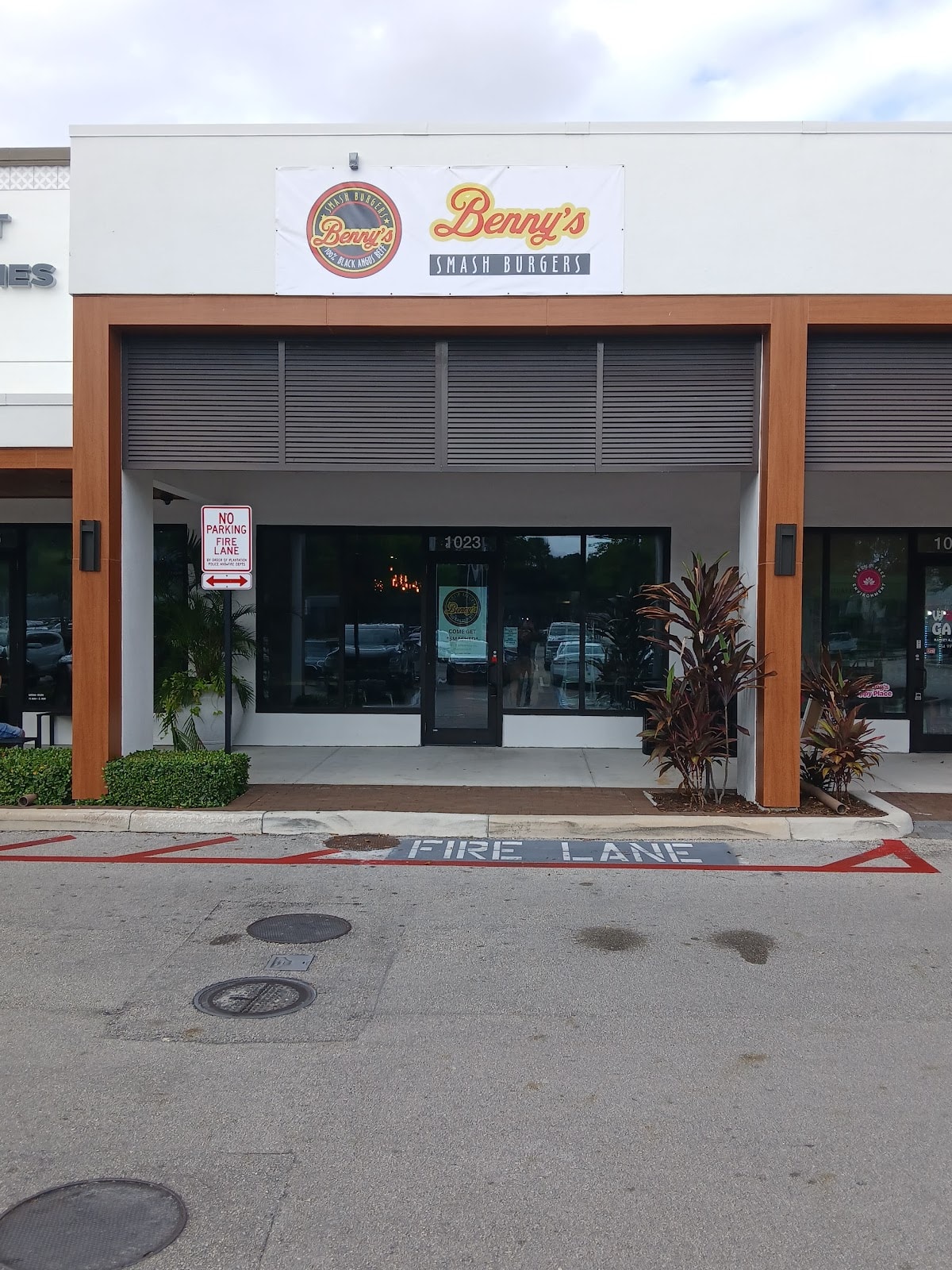Benny's Smash Burgers