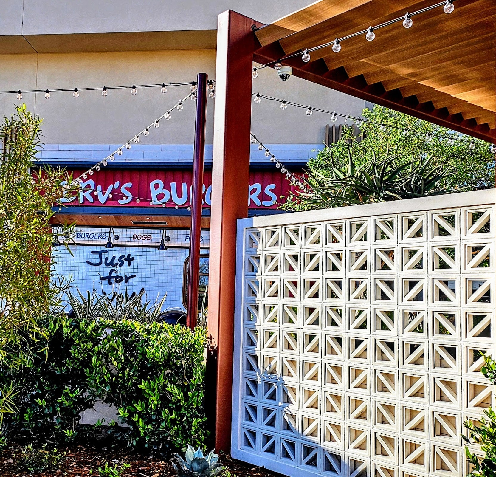 Irv's Burgers