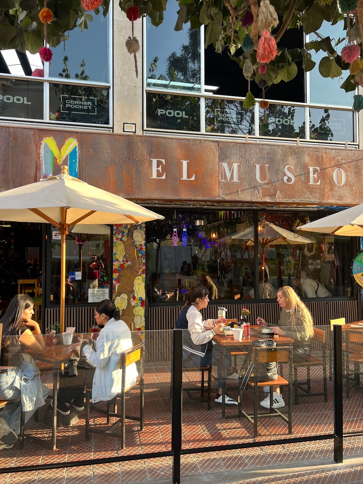 EL MUSEO BAR