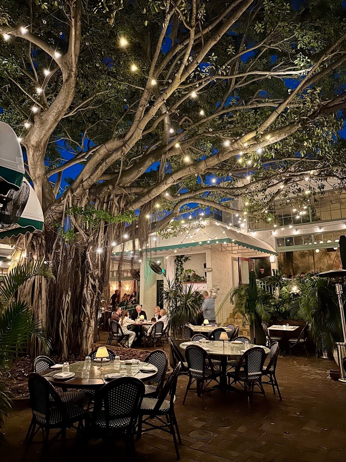 Sunny’s Steakhouse