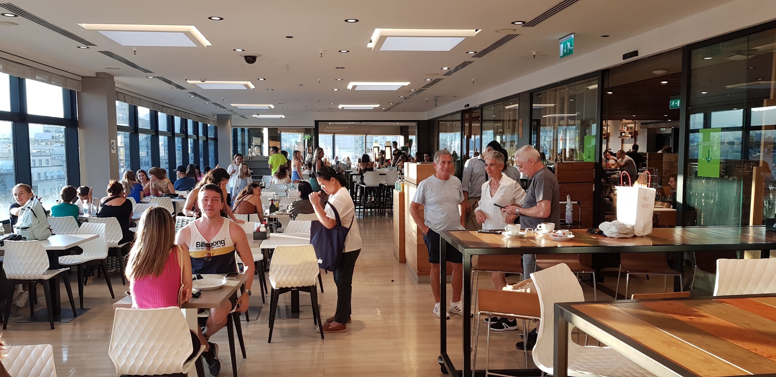 La Plaça Gourmet Cafeteria
