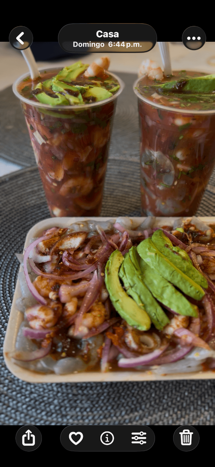 Mariscos la sinaloense y el cora