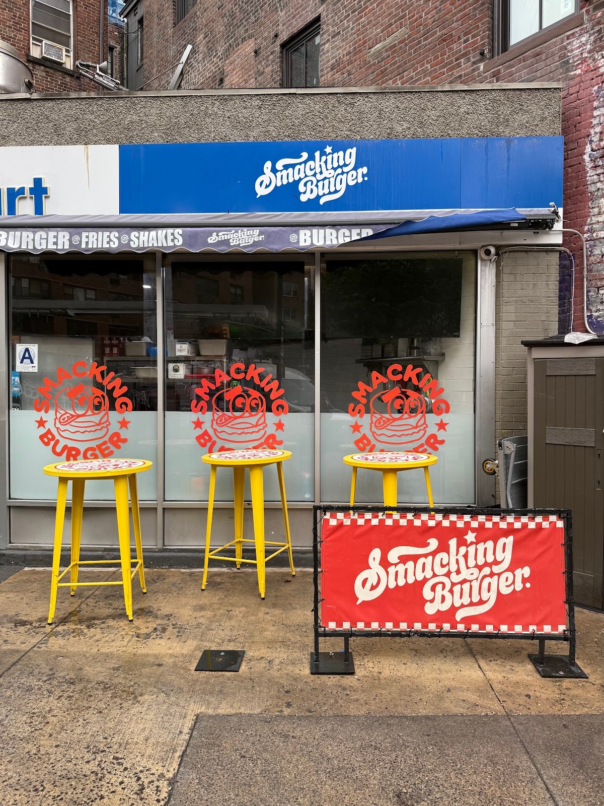 Smacking Burger