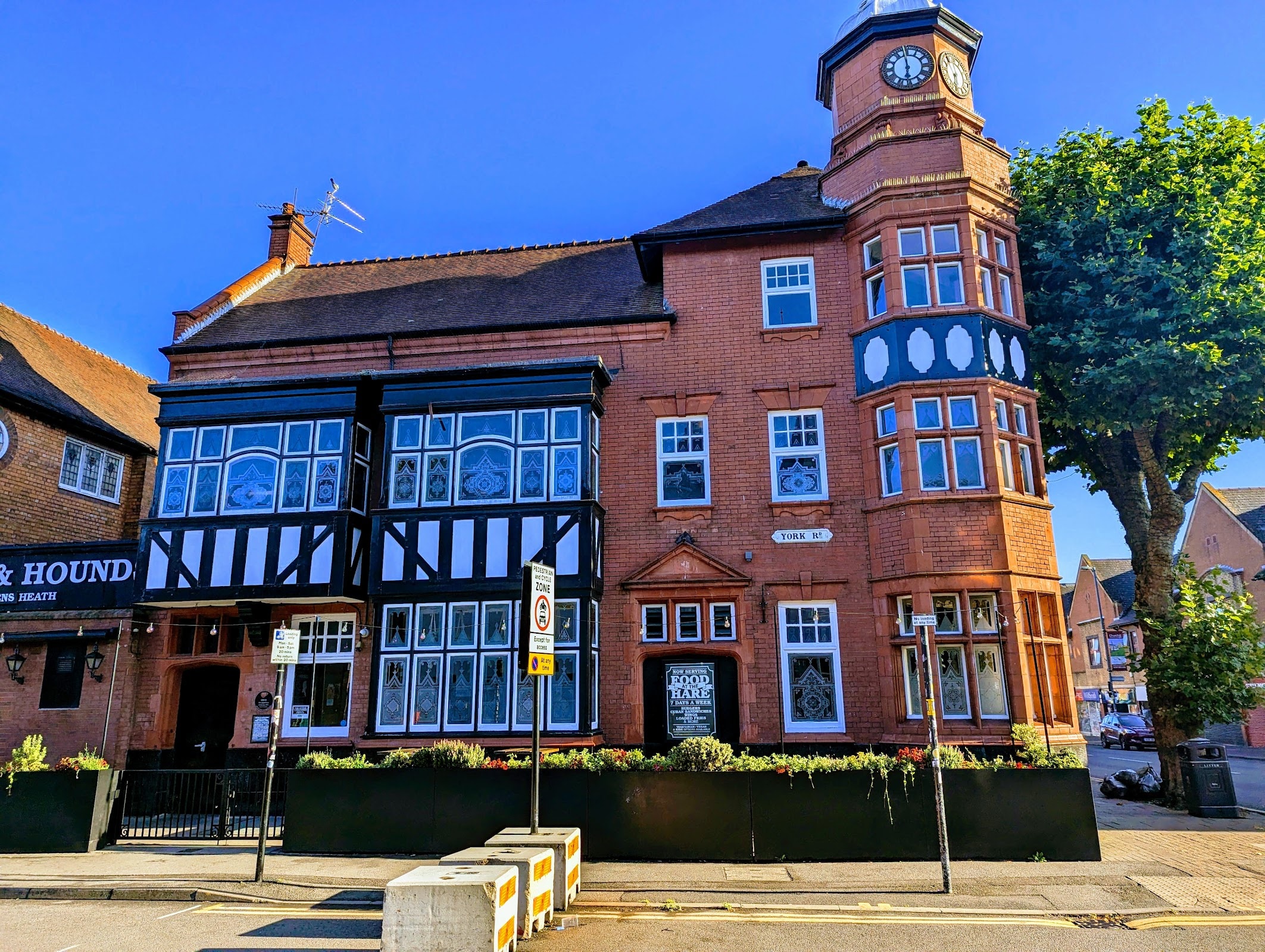 Hare & Hounds