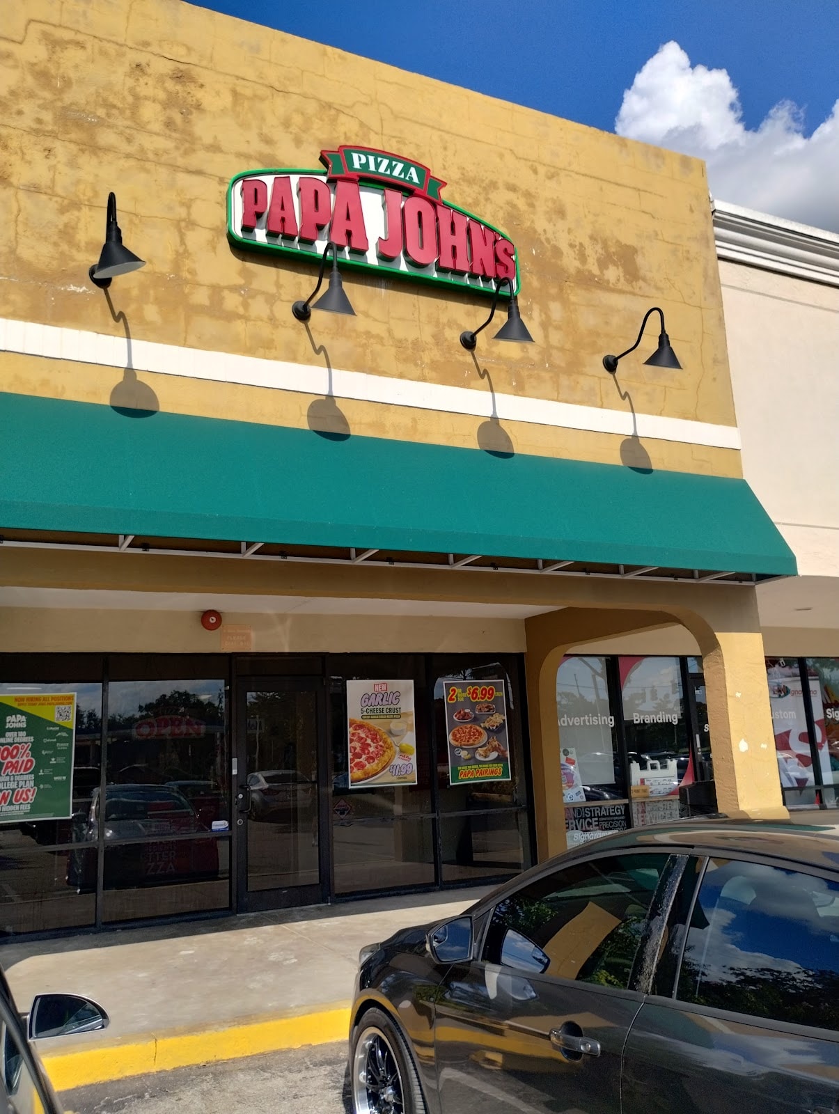 Papa Johns Pizza