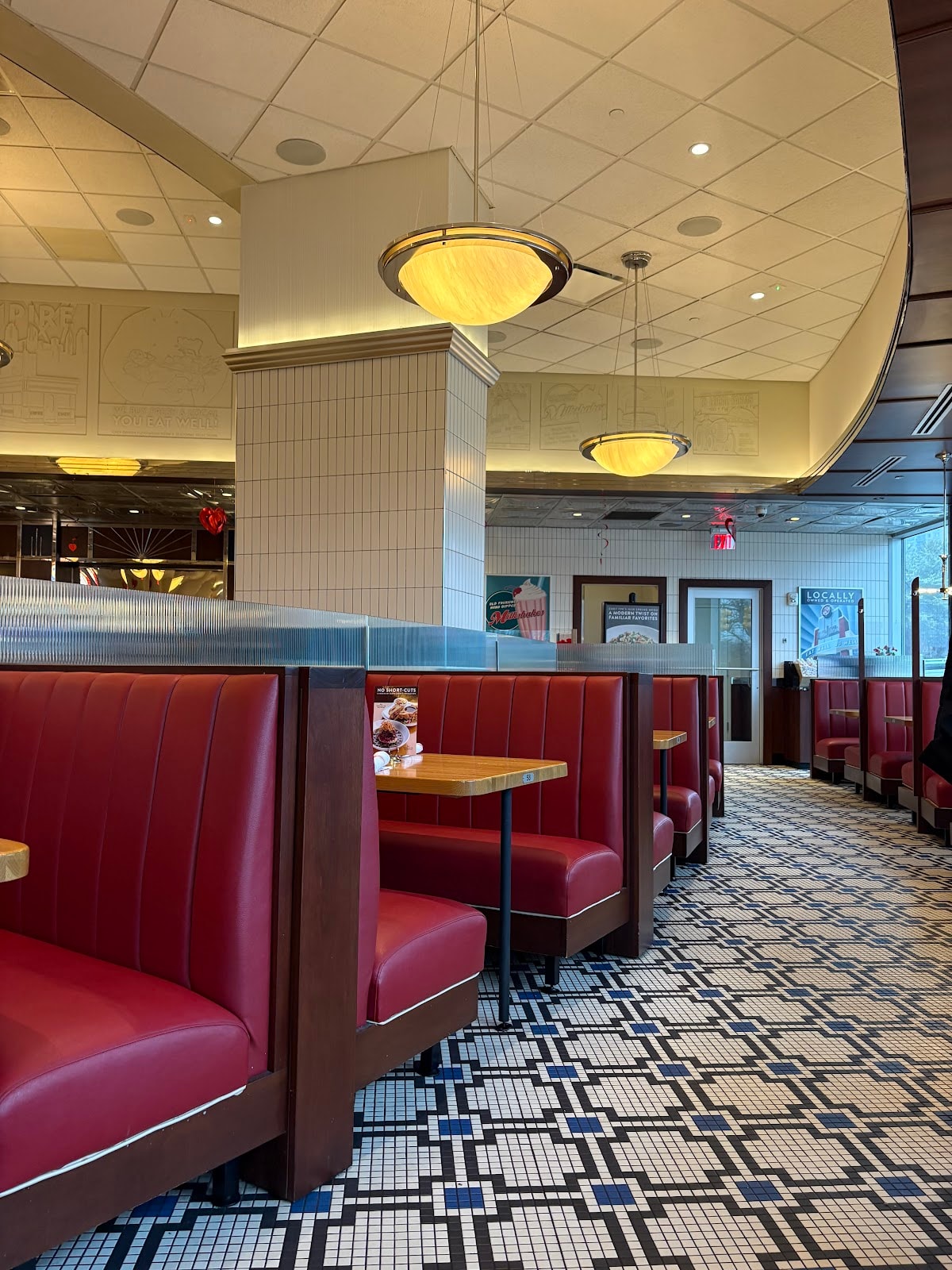 Silver Diner