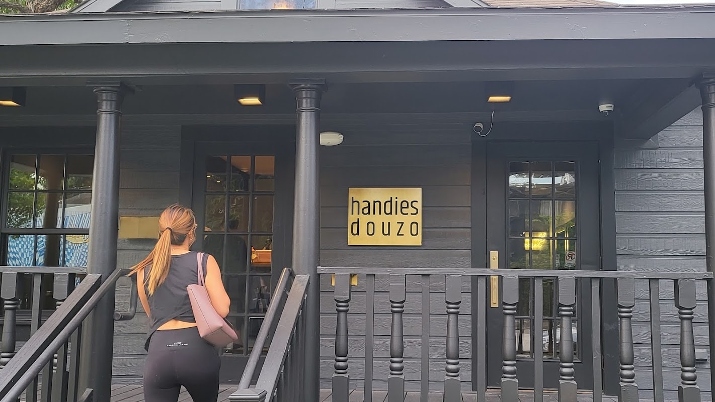 Handies Douzo
