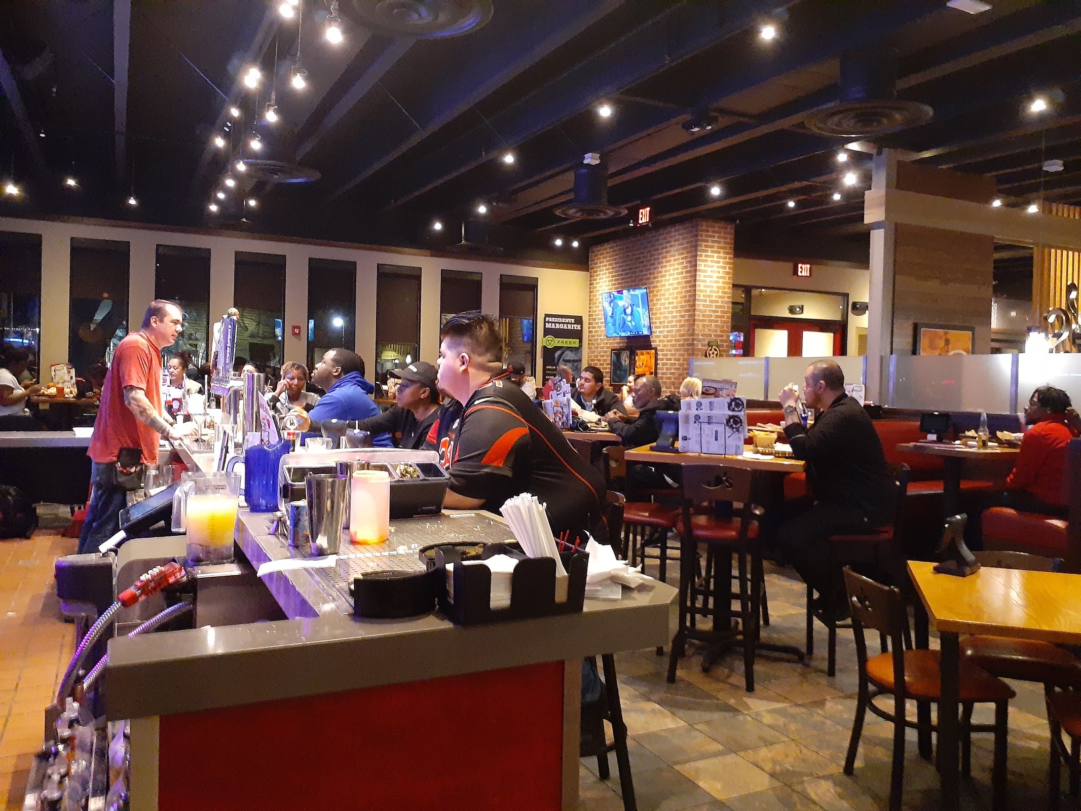 Chili's Grill & Bar
