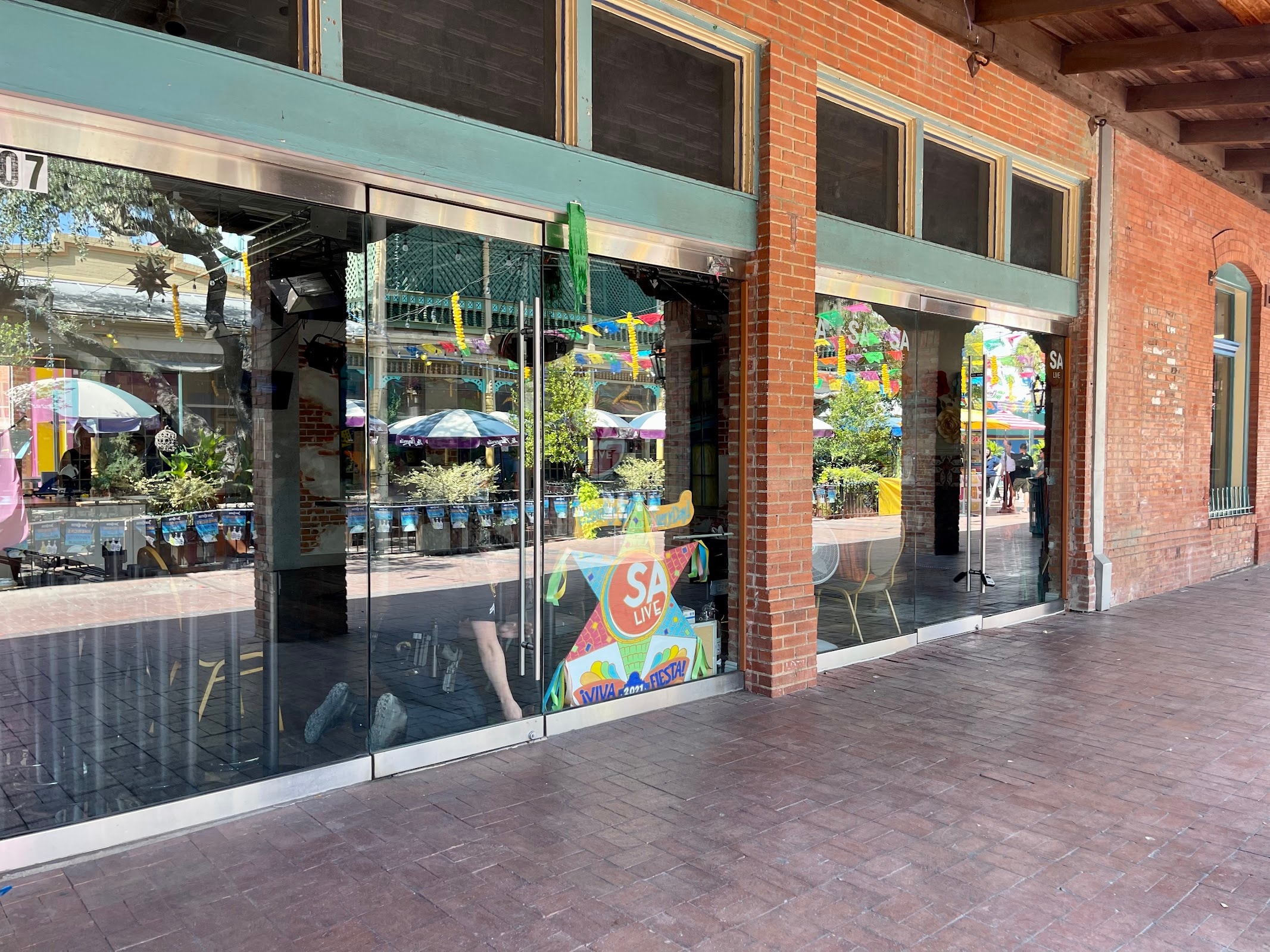 La Margarita Mexican Restaurant & Oyster Bar