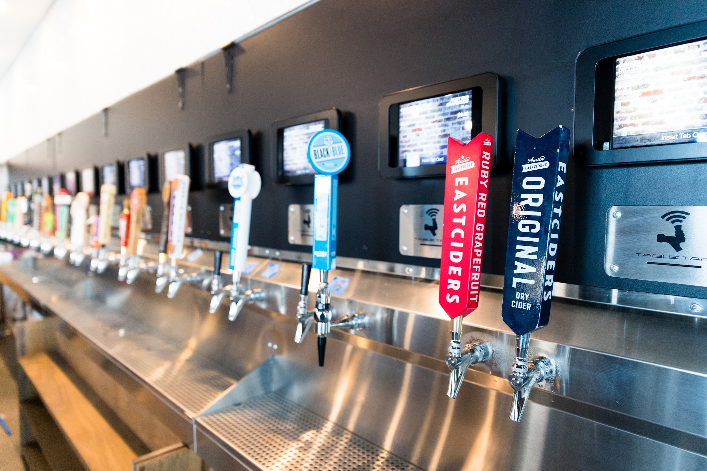Oz. Tap House