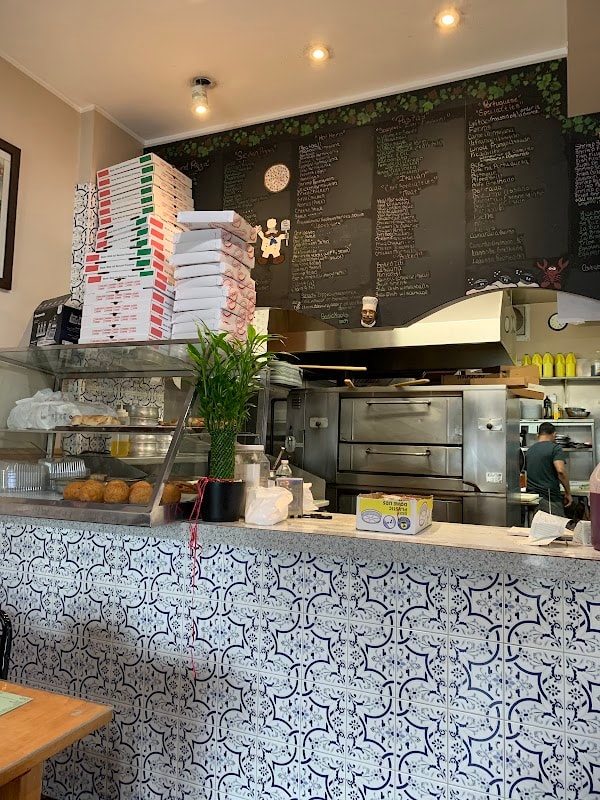 Nino's Restaurant & Pizzeria