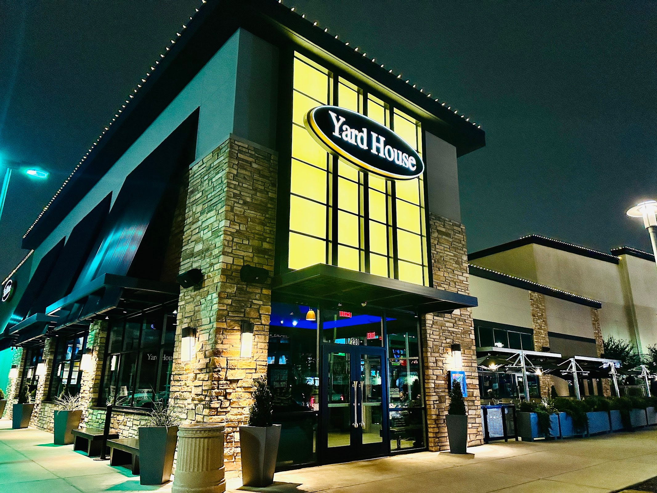 Yard House