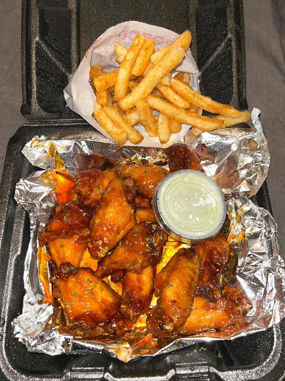 Buffalo Boss Brooklyn’s Finest Wings - Best Buffalo Wings in Orlando | Chicken Wings| Resturant | Orlando