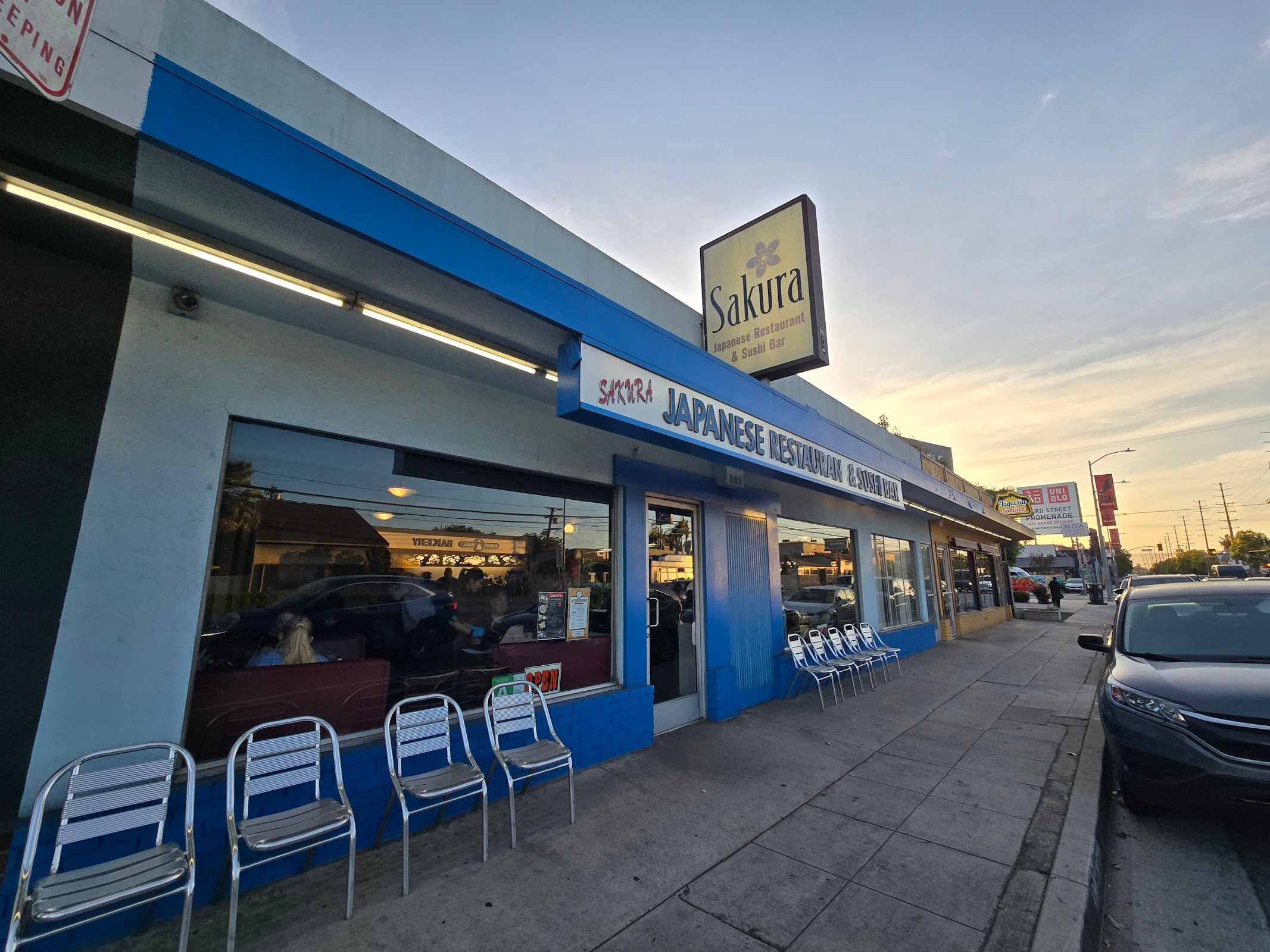 Sakura Japanese Restaurant & Sushi Bar