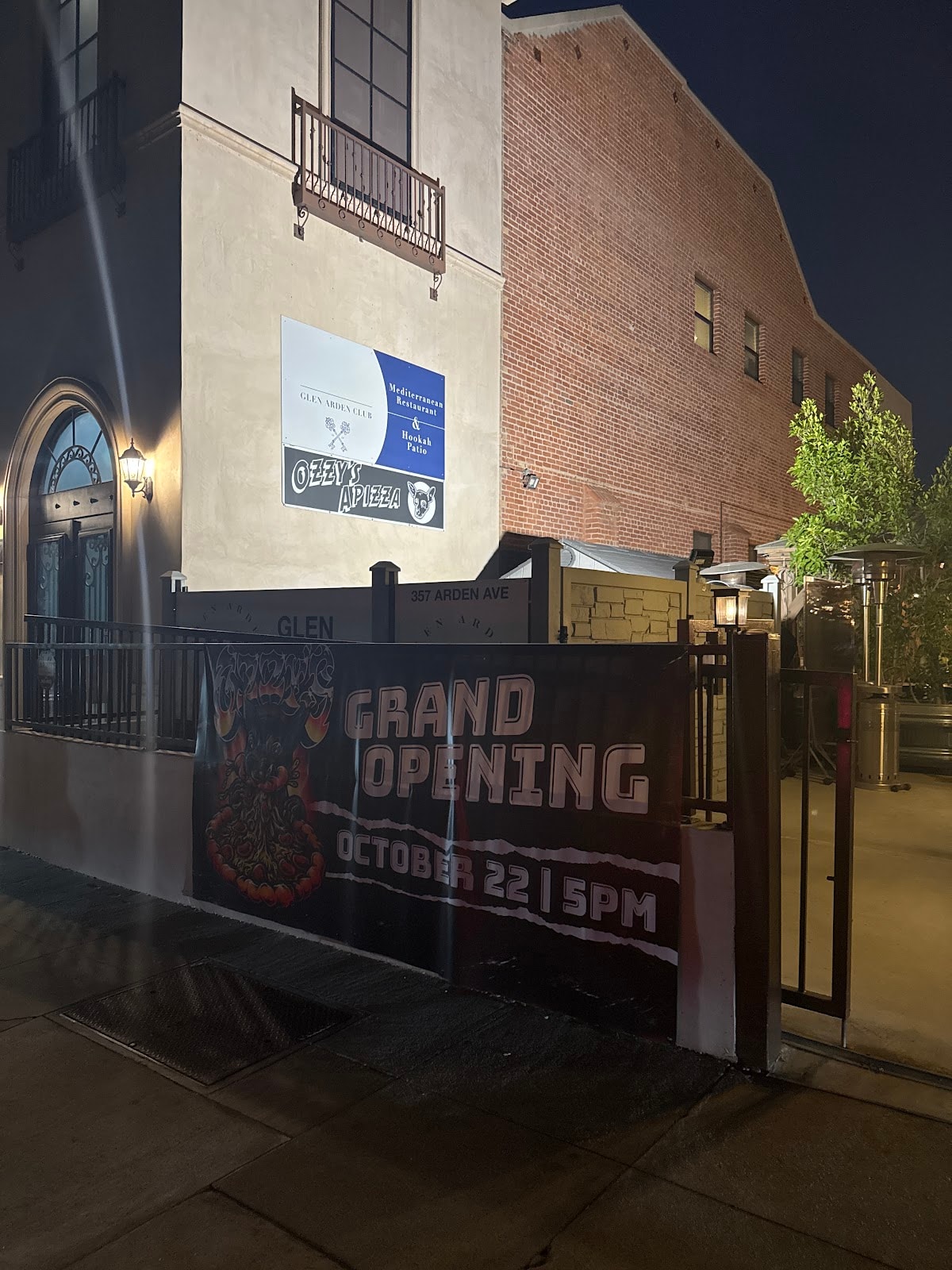 Ozzy’s Apizza Glendale