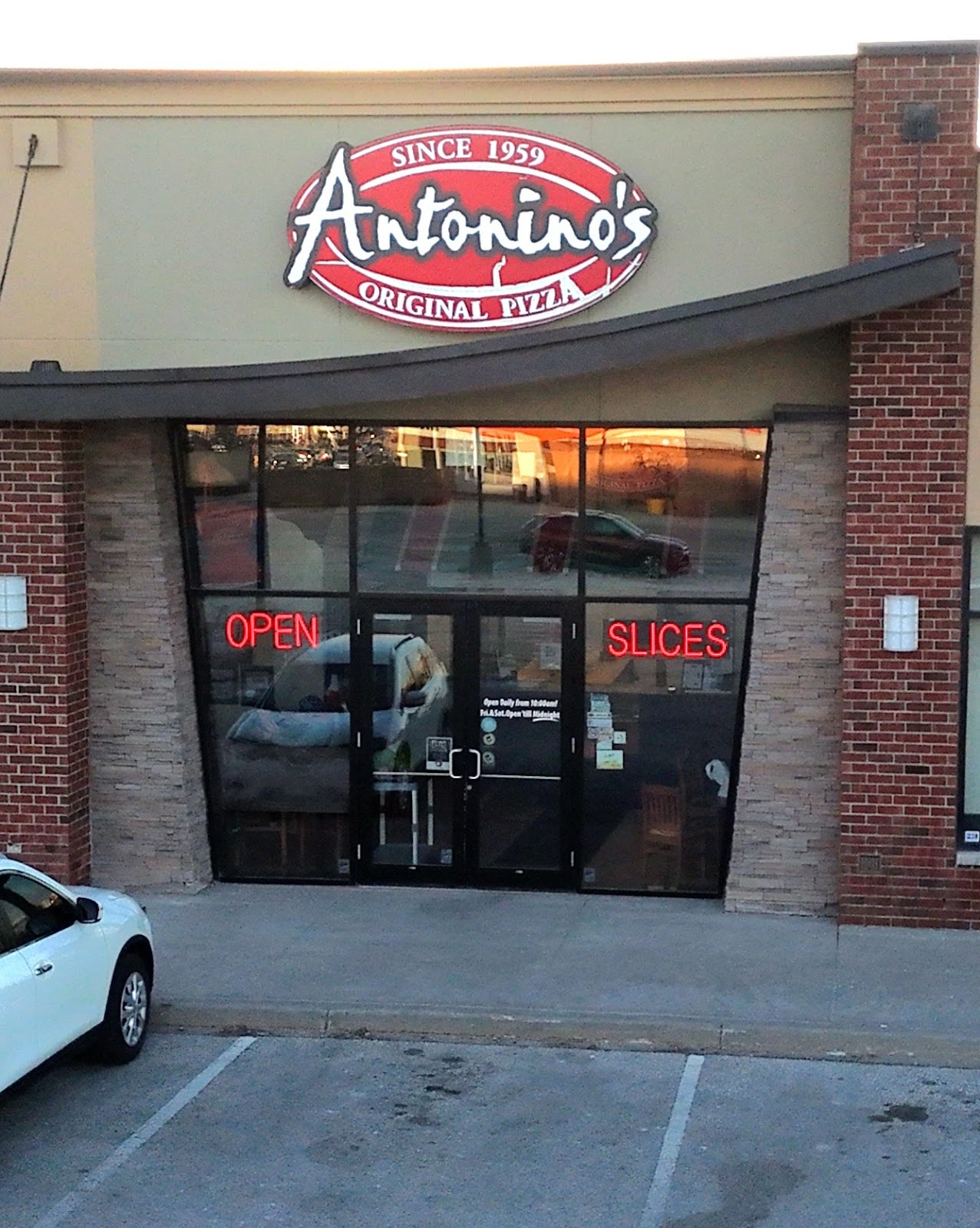 Antonino's Original Pizza—Tecumseh