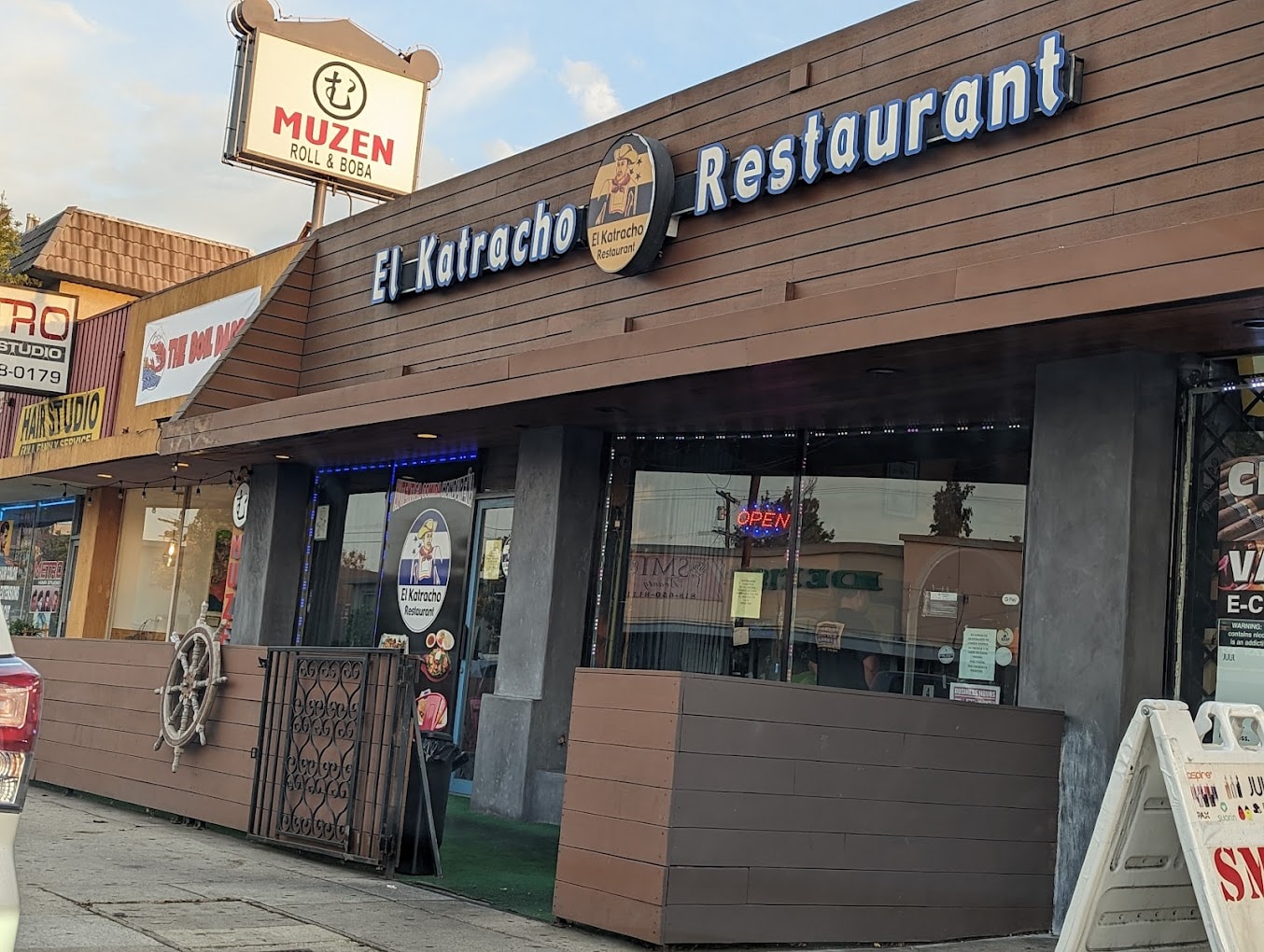 El Katracho Restaurant