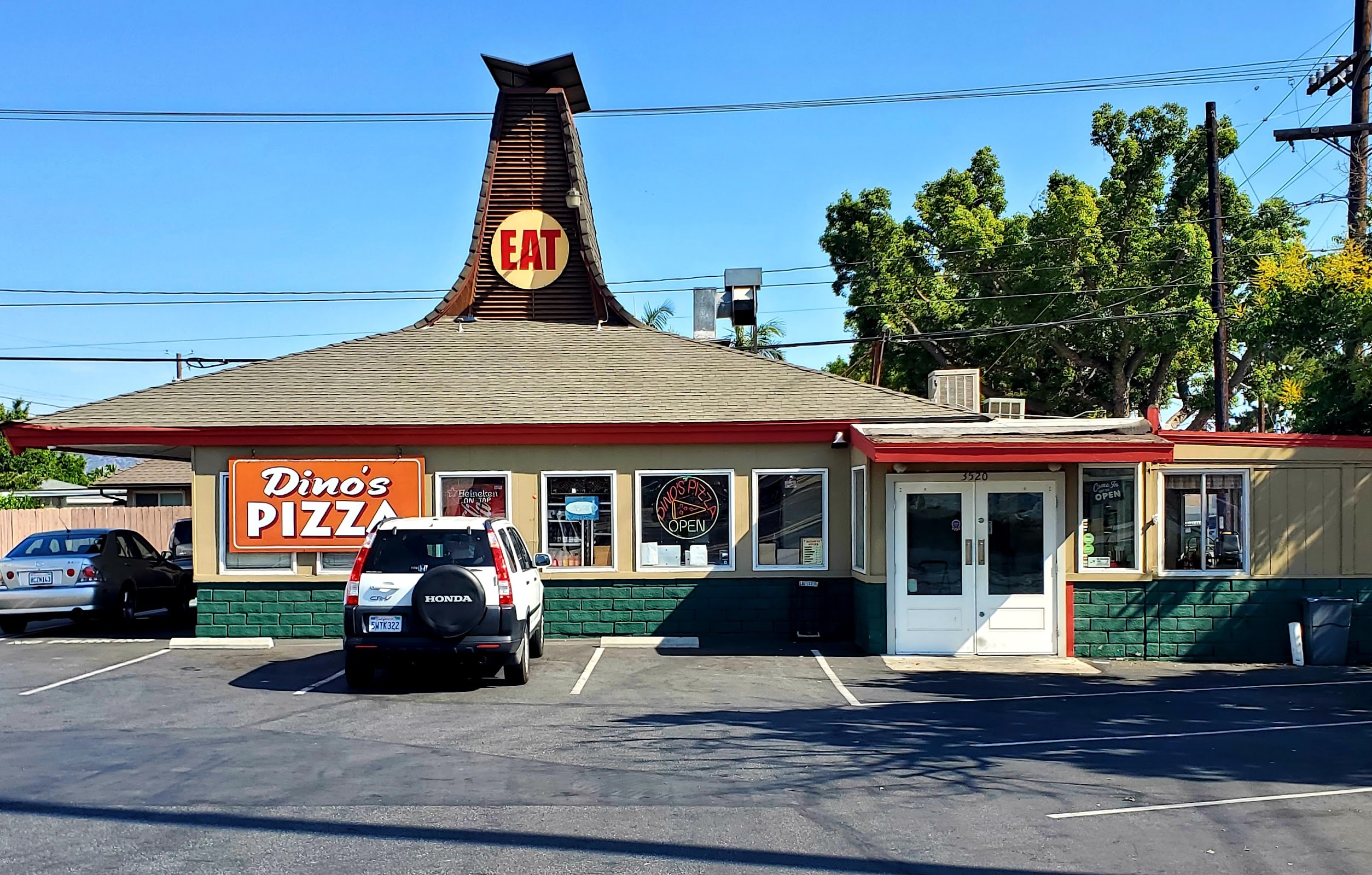 Dino's Pizza🍕
