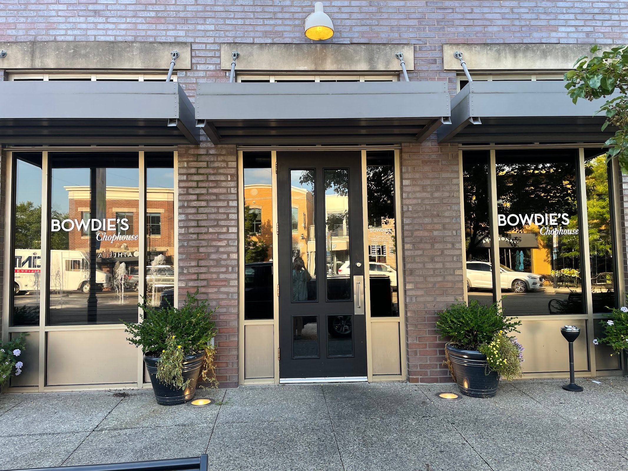 Bowdie’s Chophouse