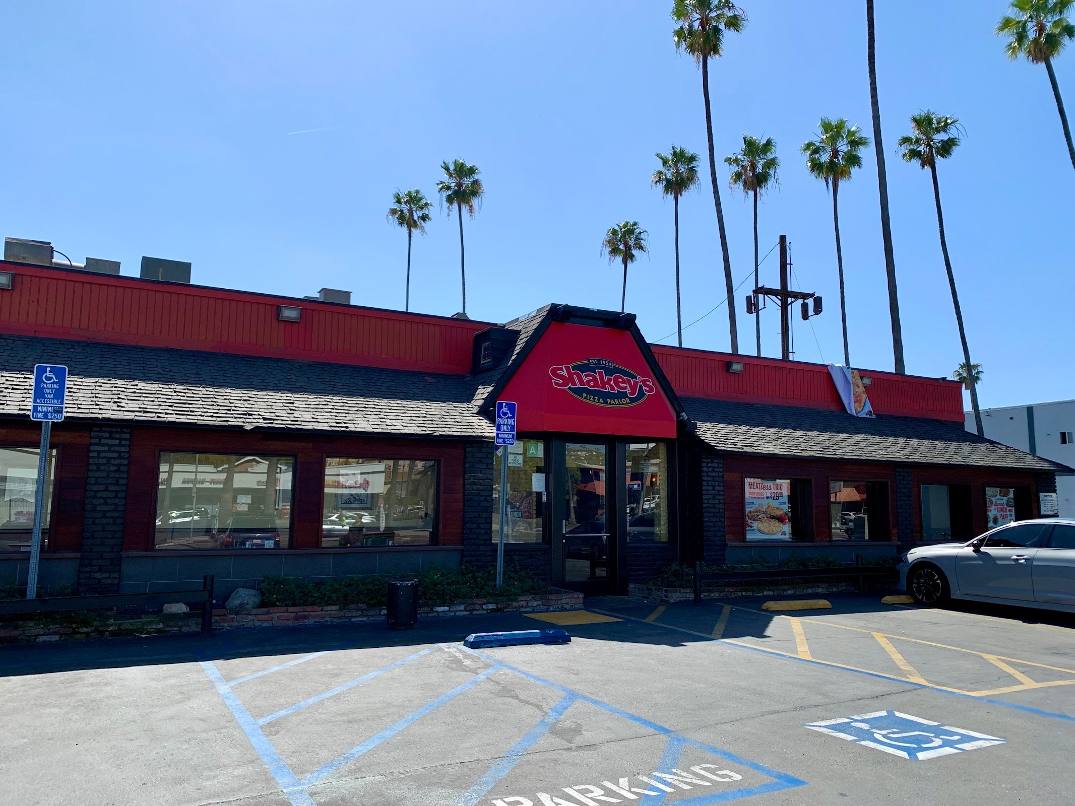Shakey's Pizza Parlor