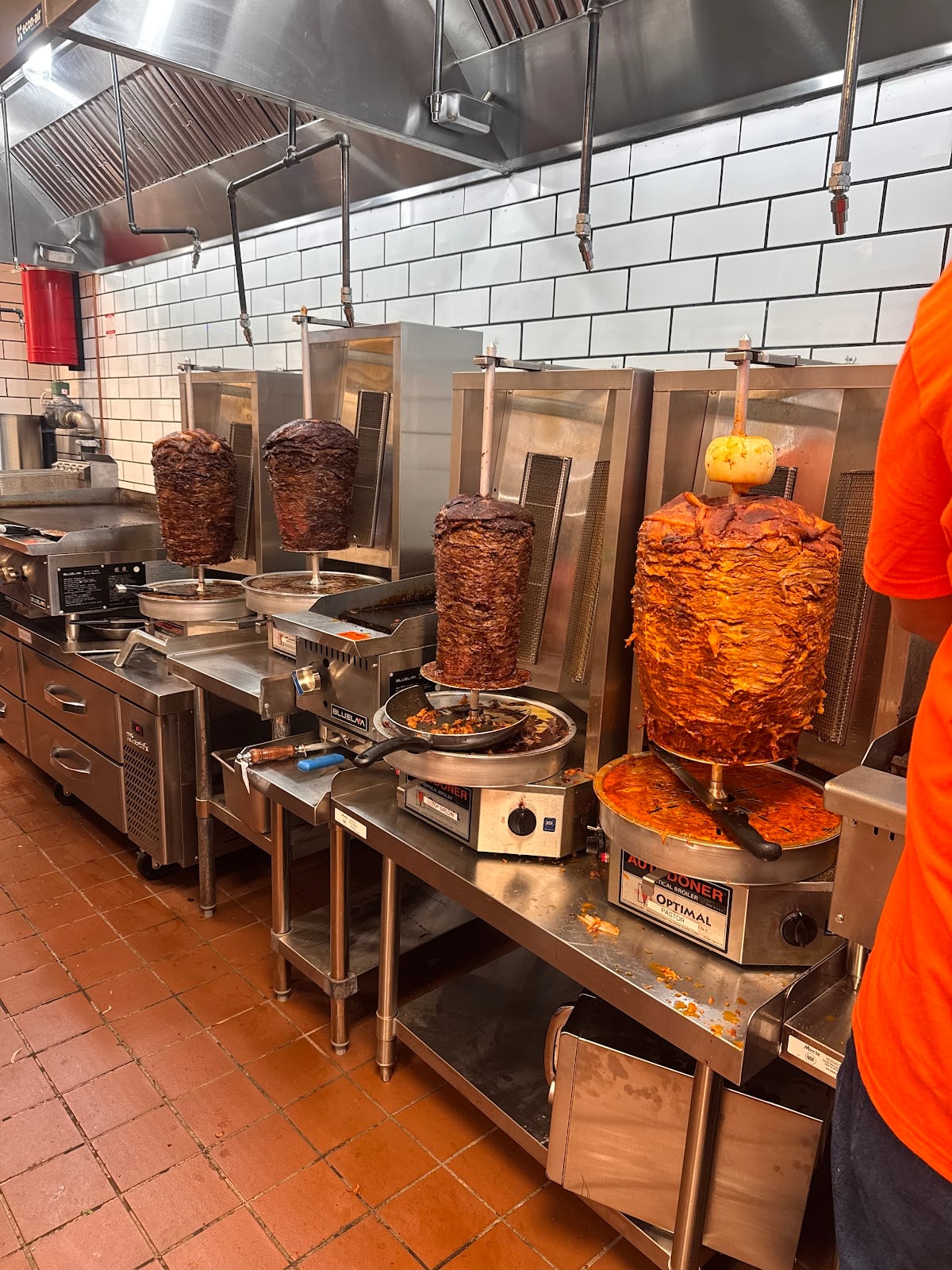 Los Trompos Taqueria