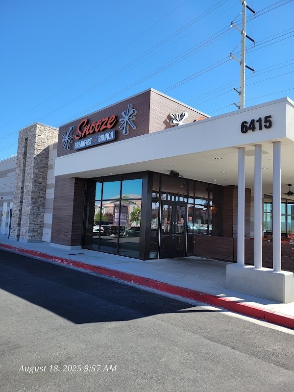 Snooze, an A.M. Eatery