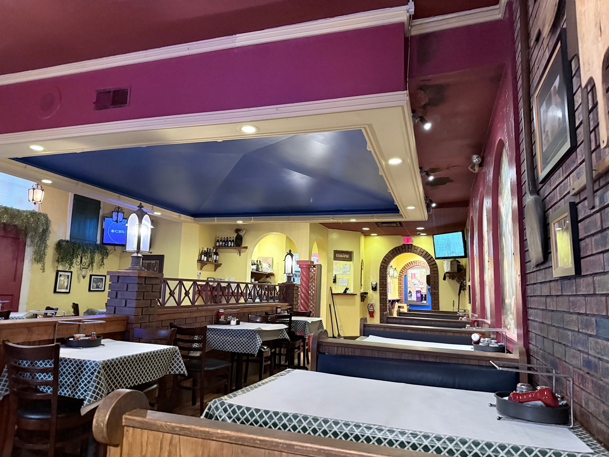 Mio's Pizzeria