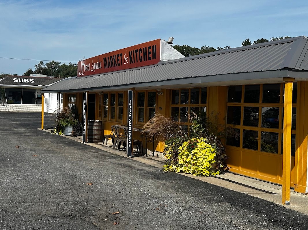 Sweet Amalia Market and Kitchen