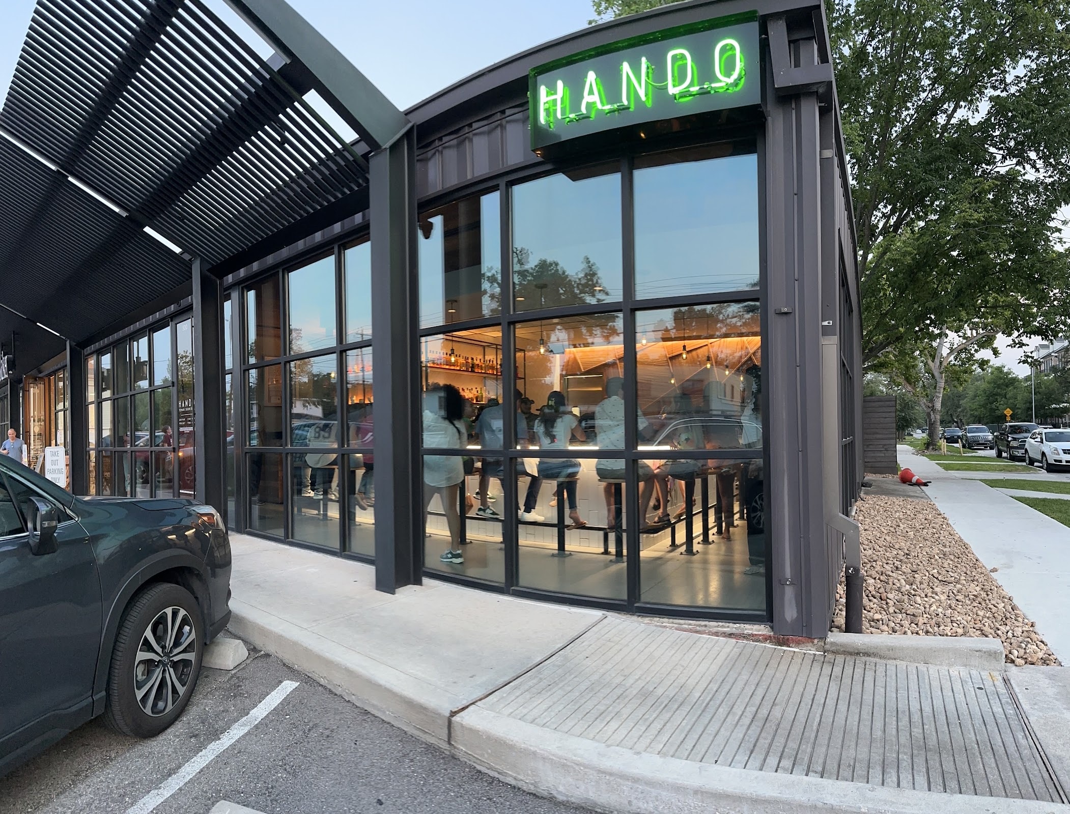 Hando