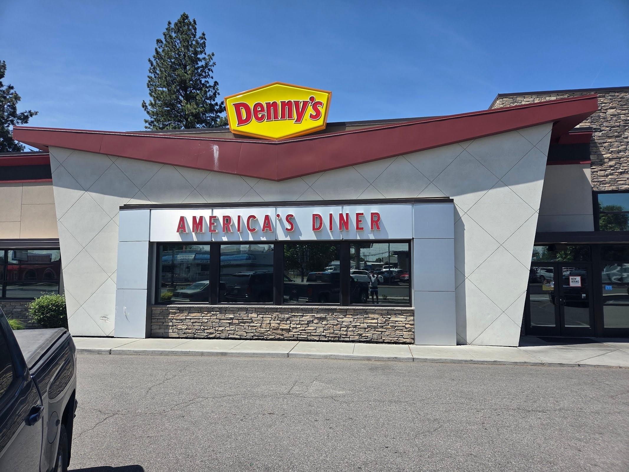 Denny's Restaurant