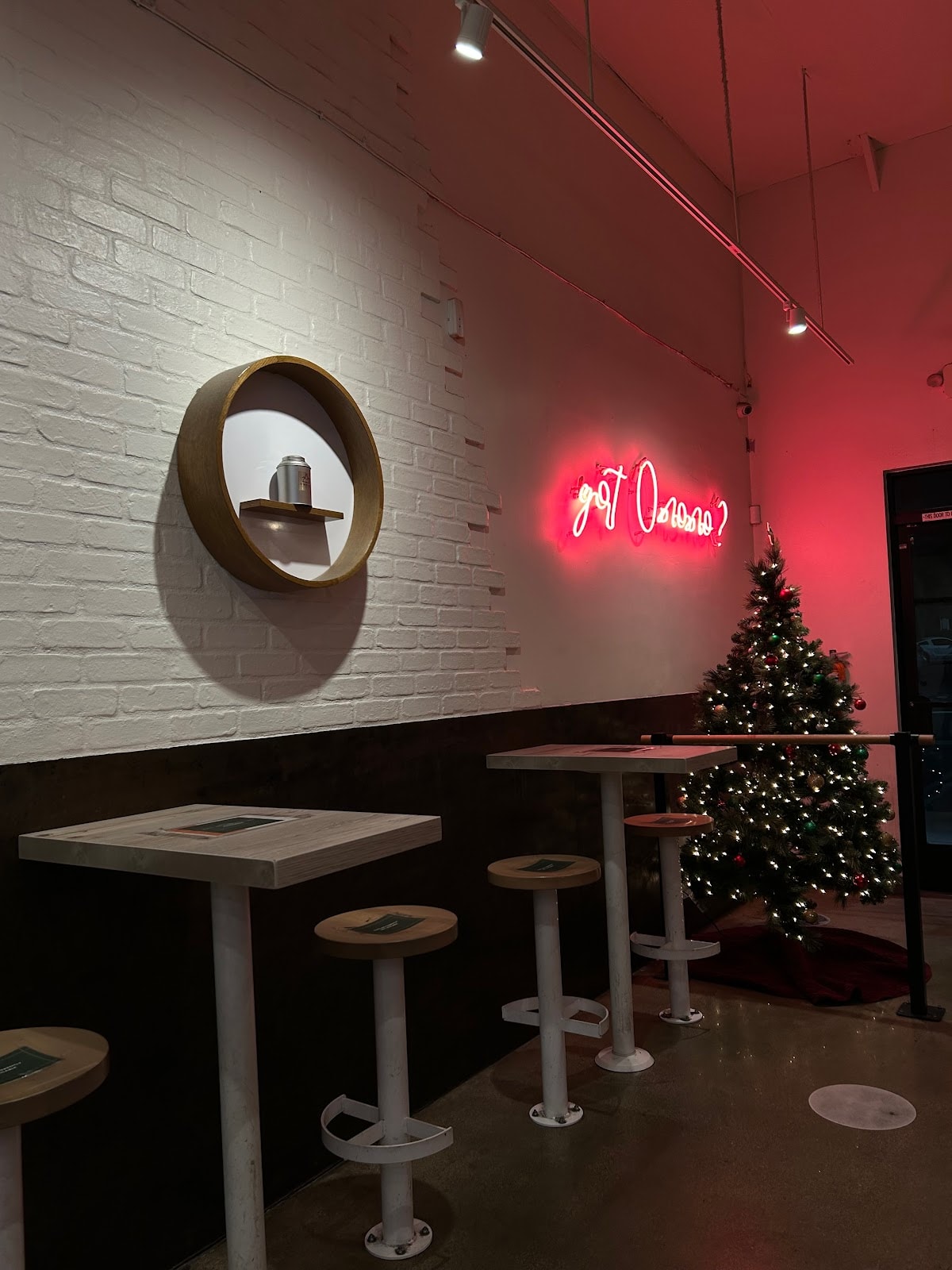 OMOMO TEA SHOPPE