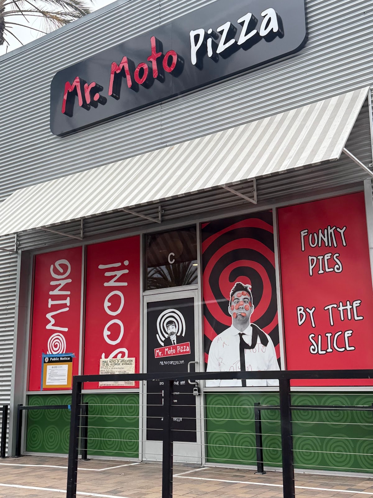 Mr. Moto Pizza