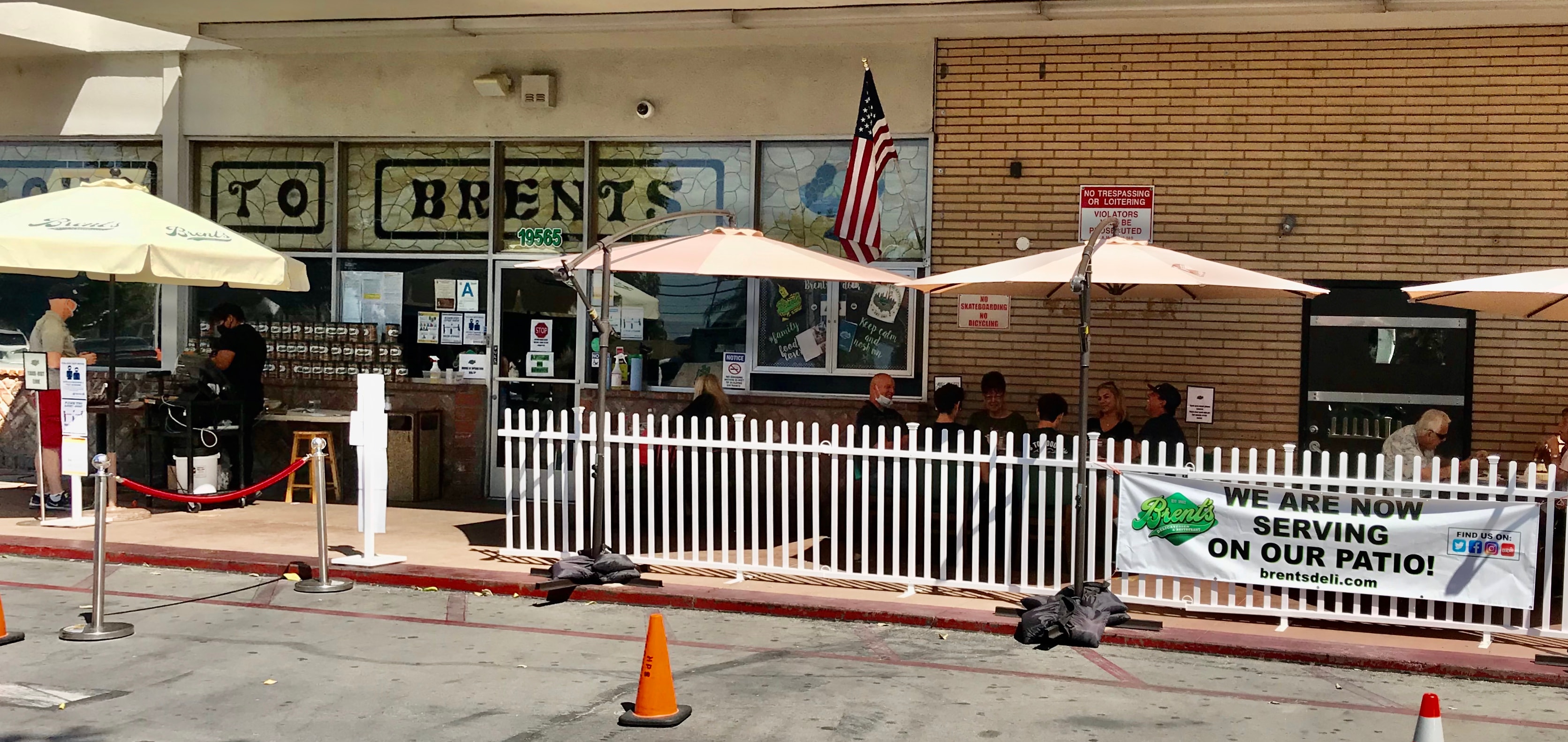 Brent's Deli Northridge