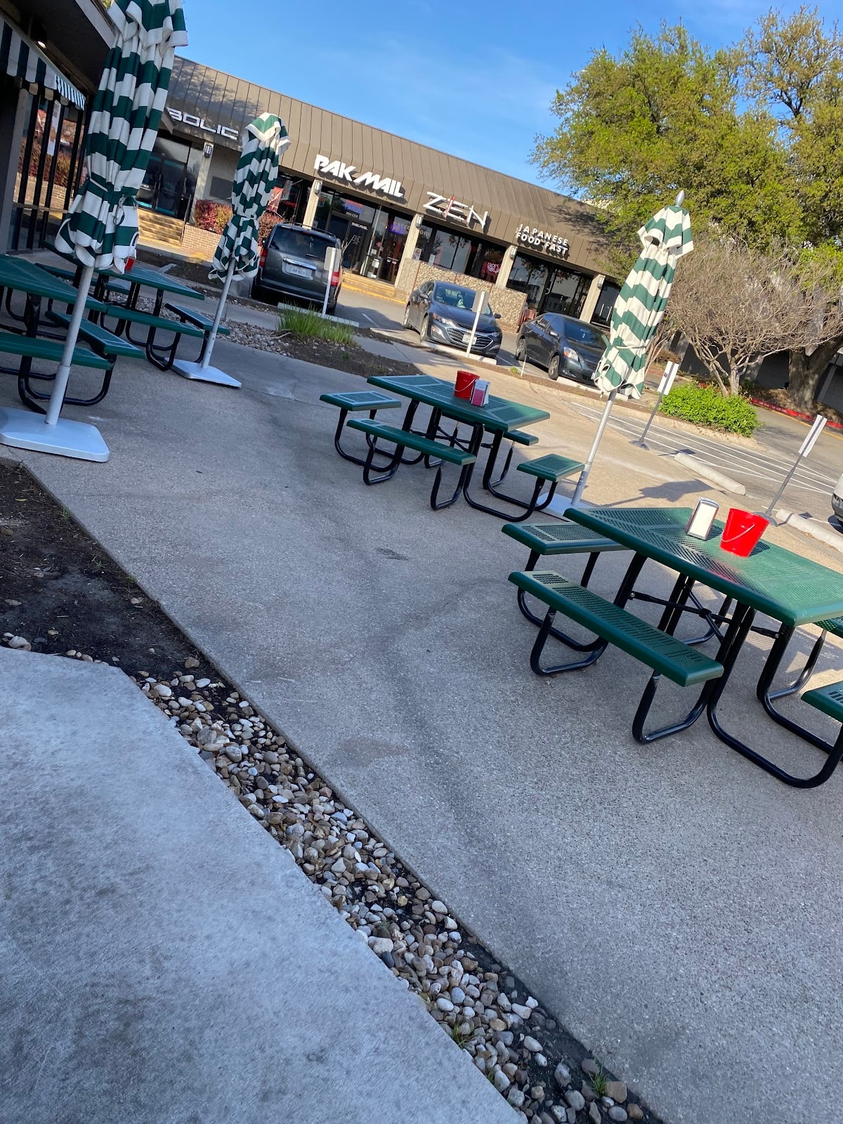Tony C's Pizza & Beer Garden - Anderson Lane
