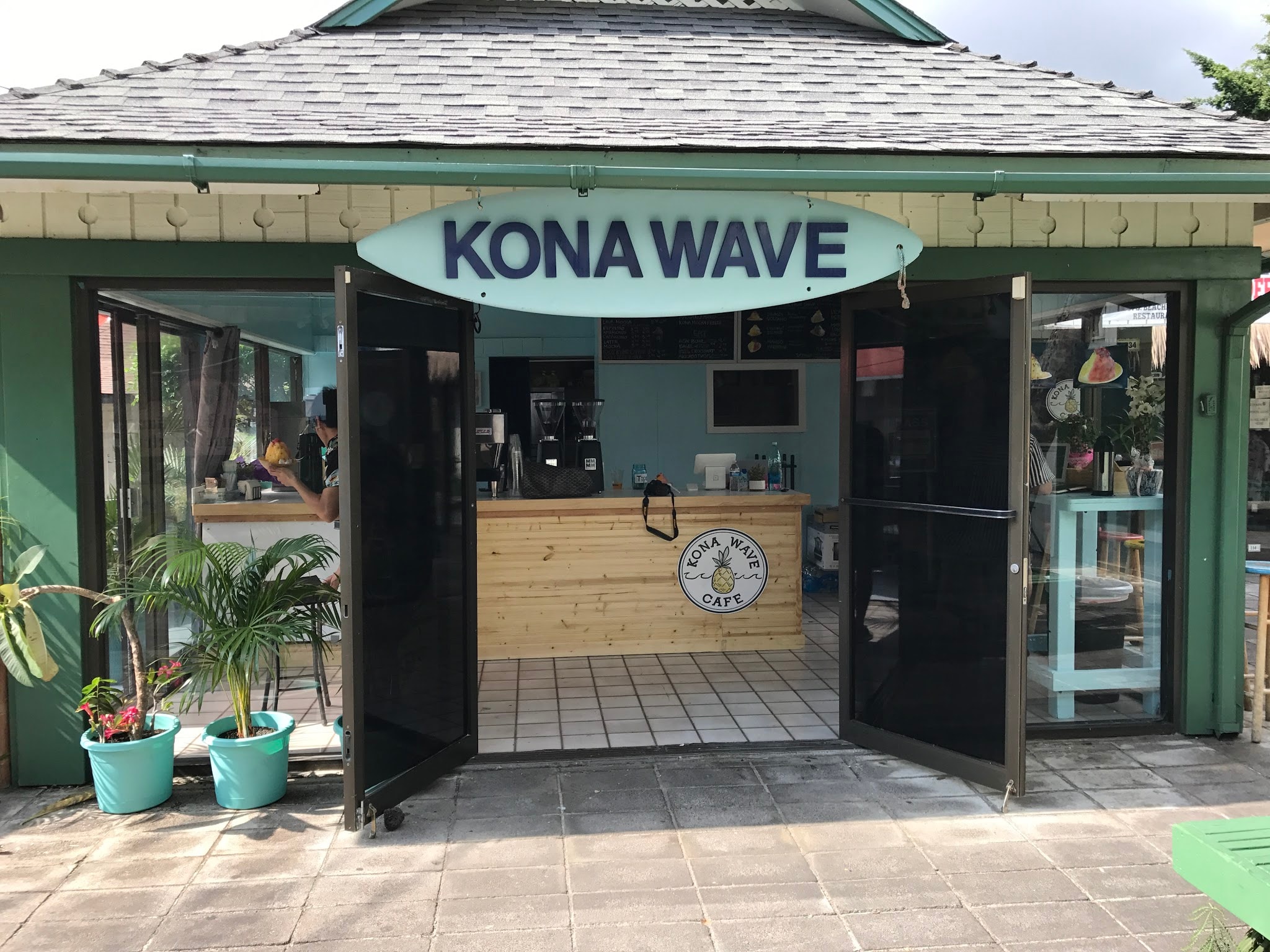 Kona Wave Cafe