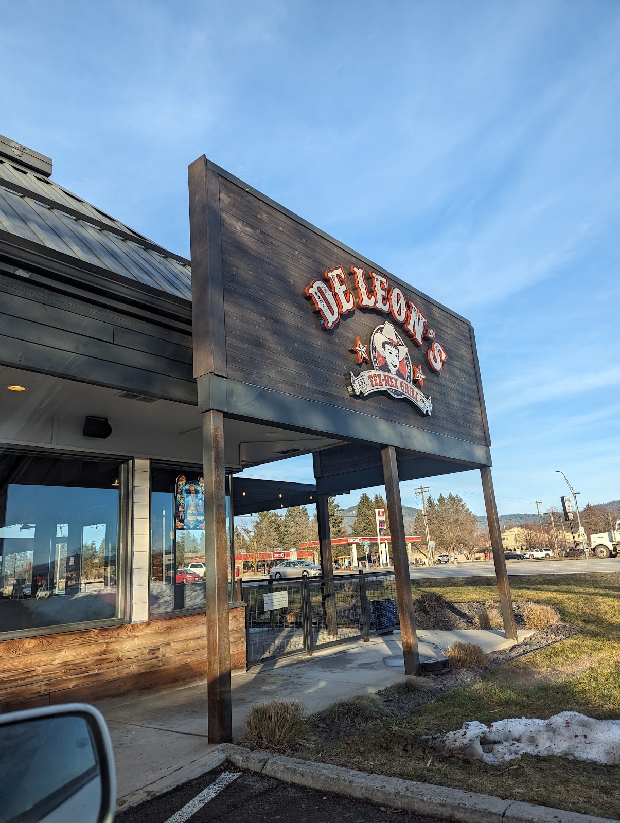 De Leon's Tex Mex Grill