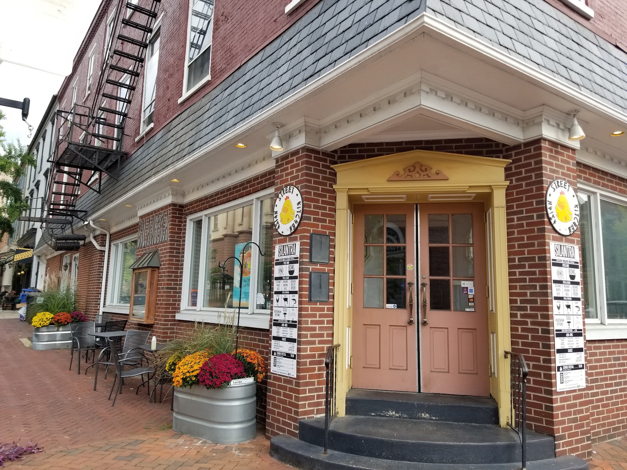 Silantra Asian Street Kitchen