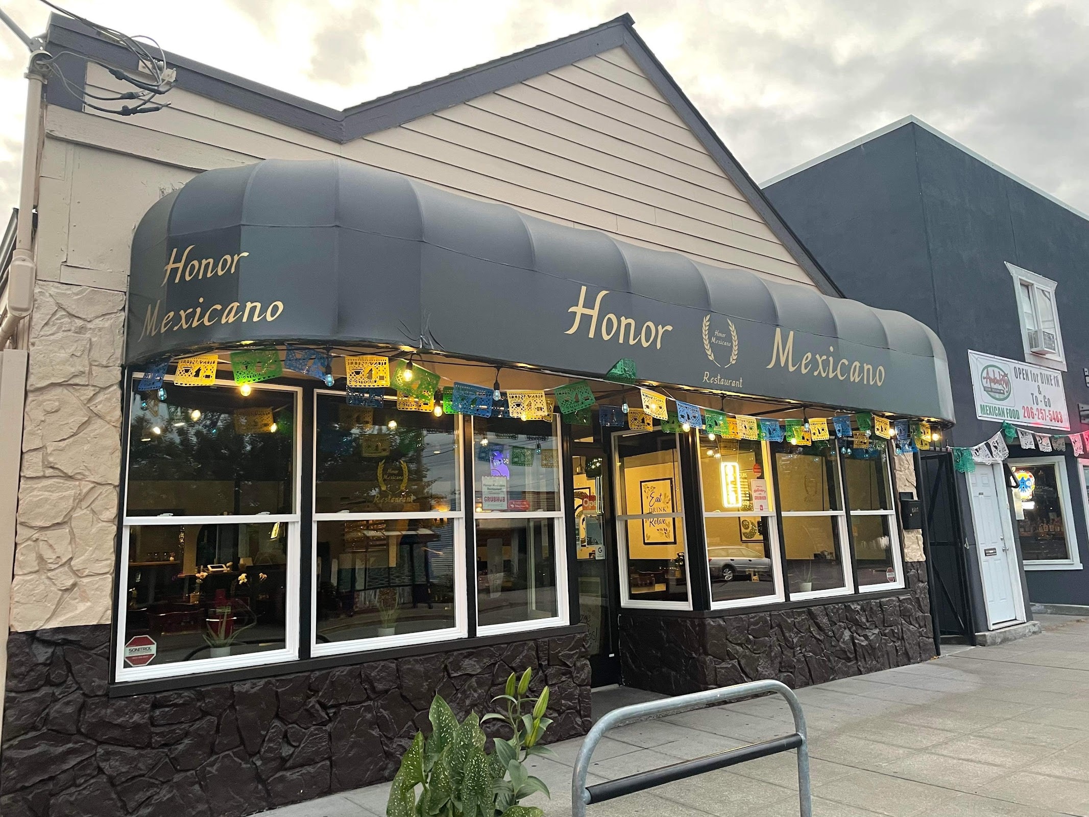 Honor Mexicano Restaurant