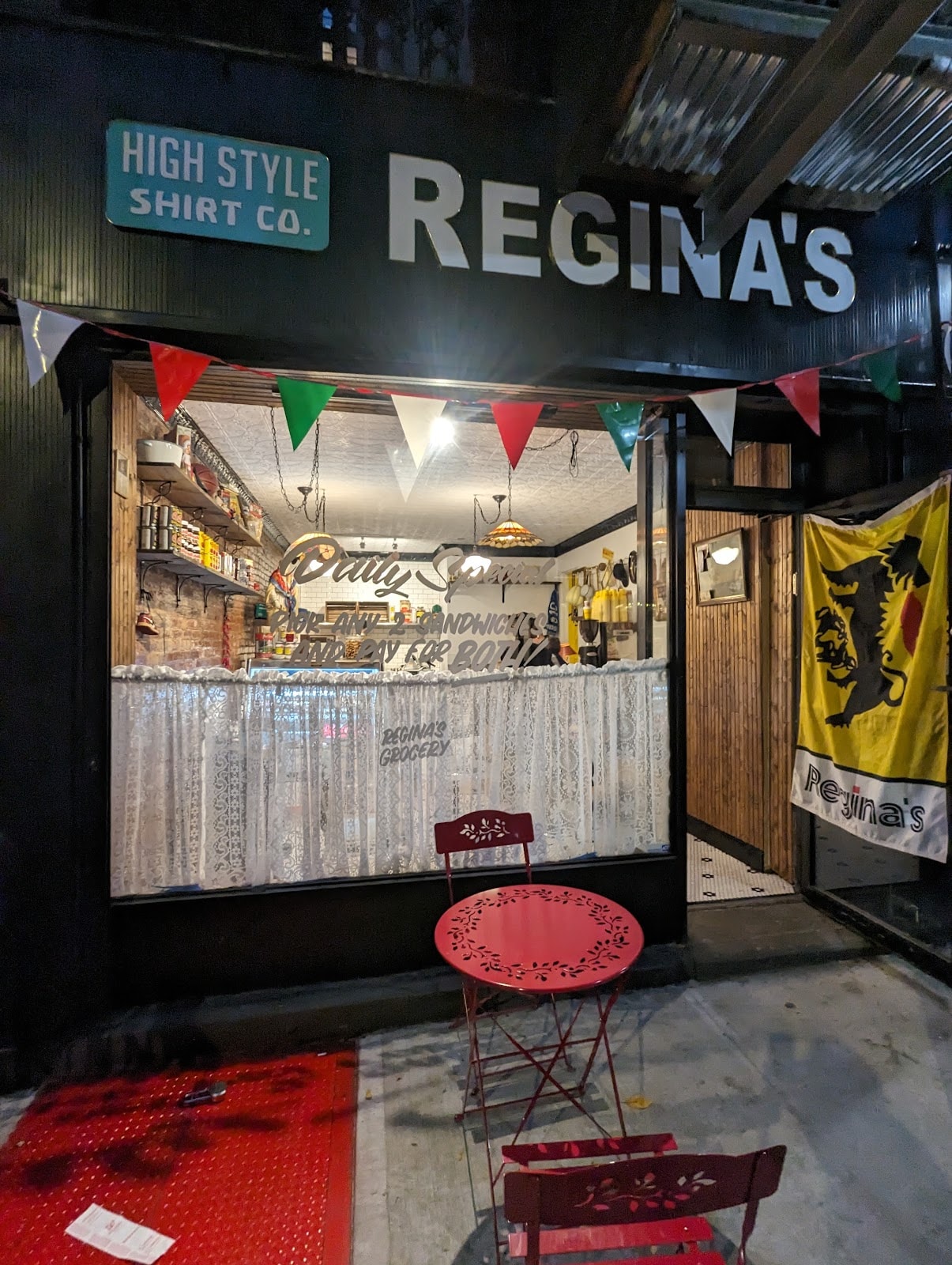 Regina's Grocery UES