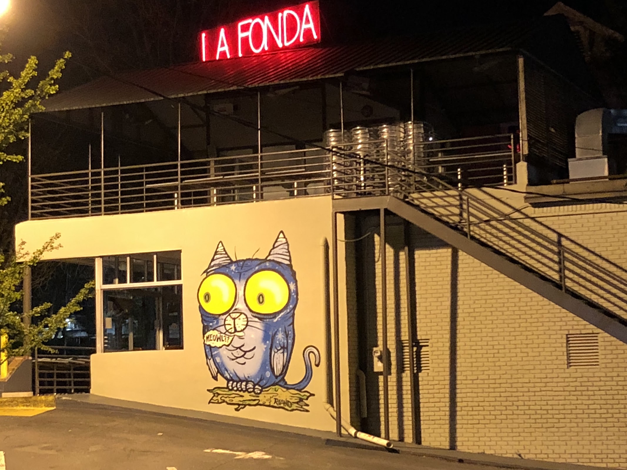 La Fonda Latina