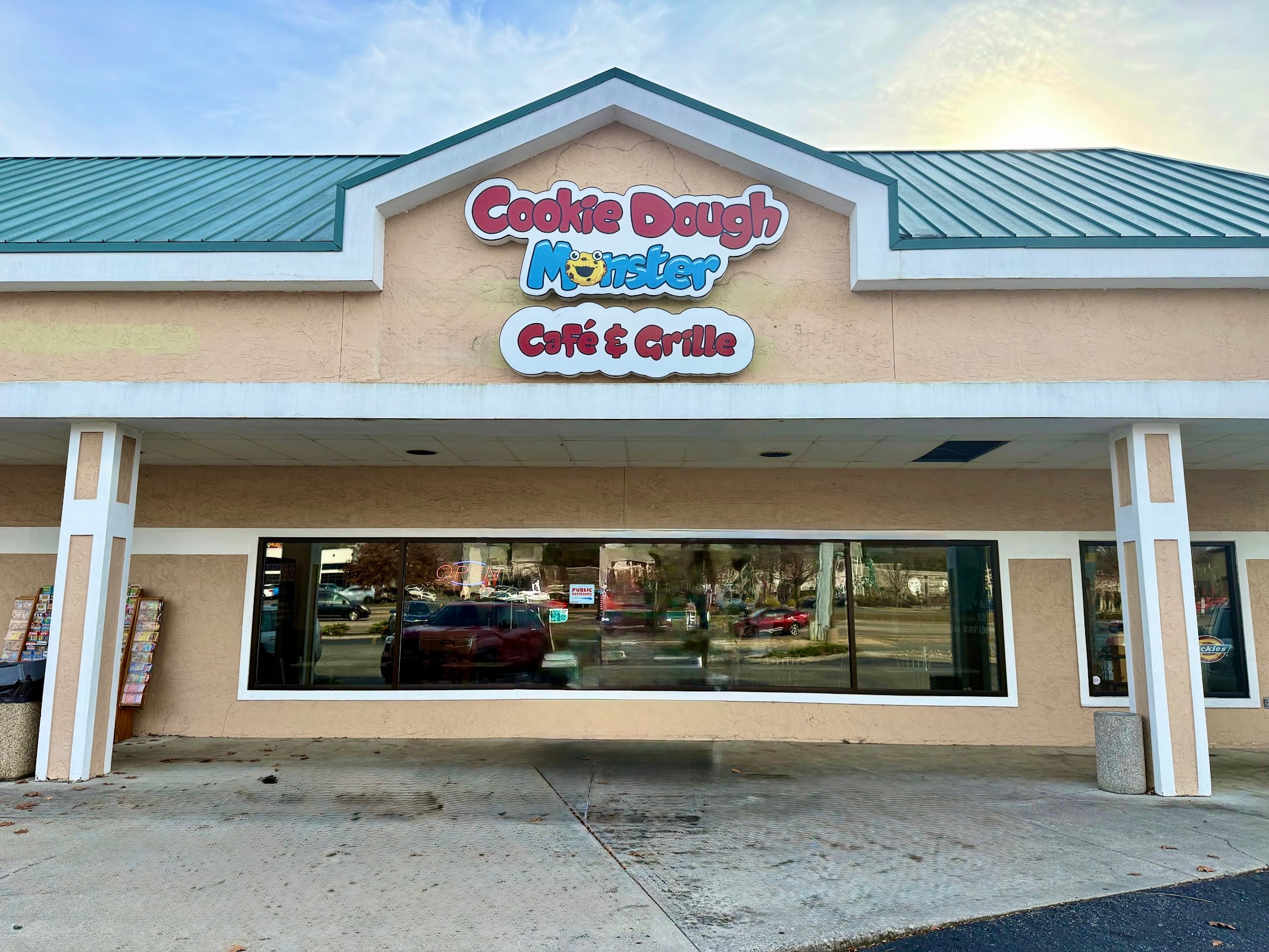 Cookie Dough Monster - Burgers & Shakes