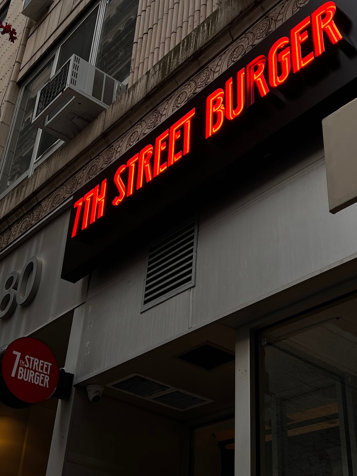 7th Street Burger Financial District