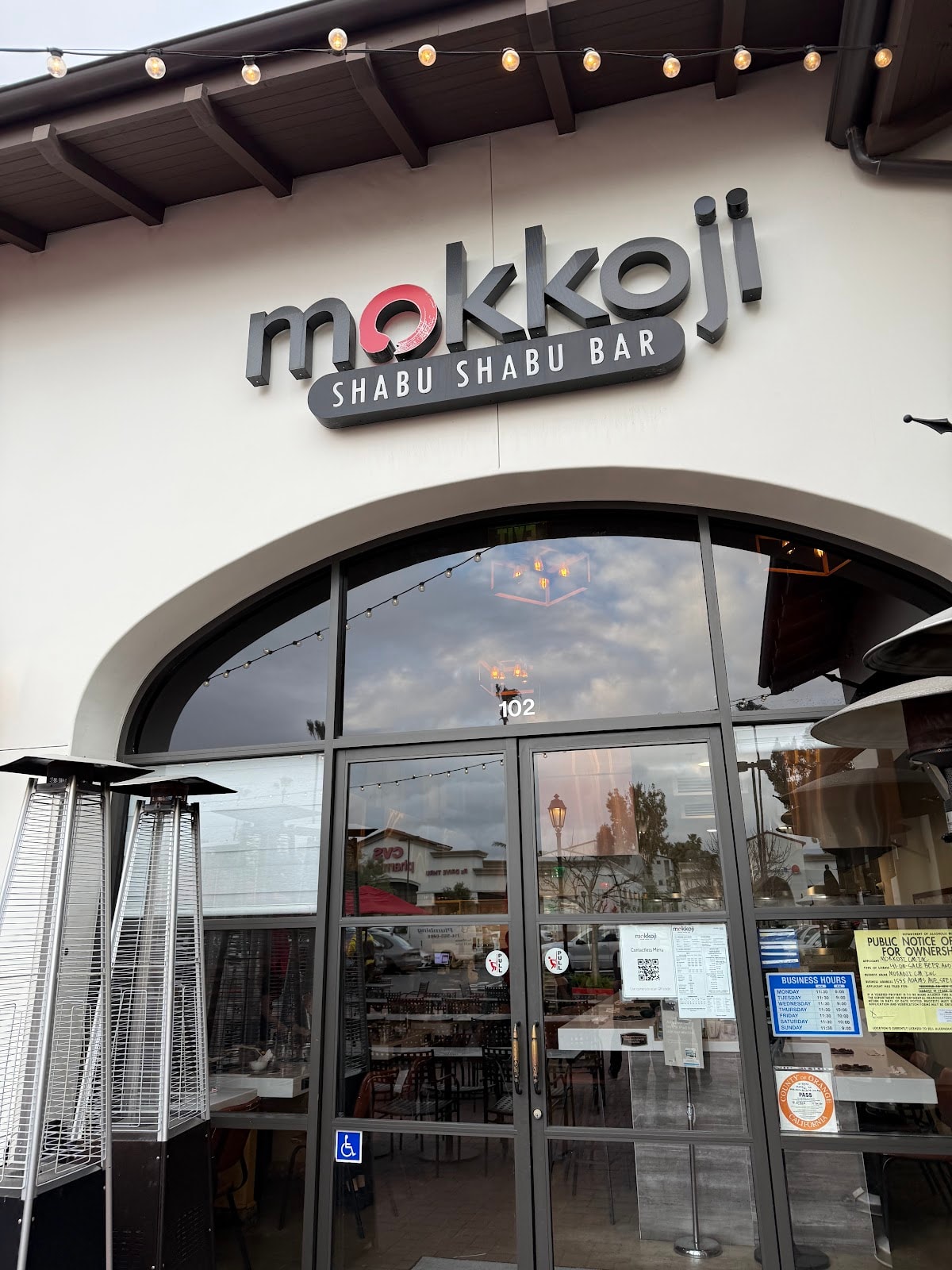 Mokkoji Shabu Shabu