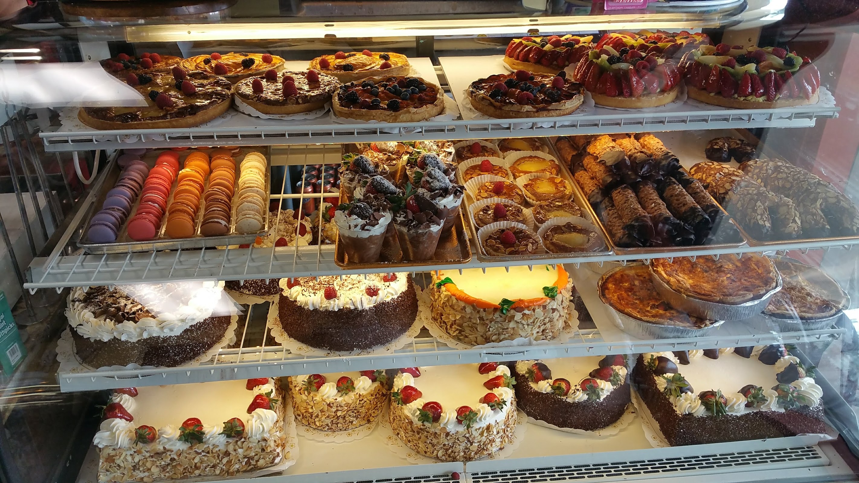 Arely’s French Bakery Cafe