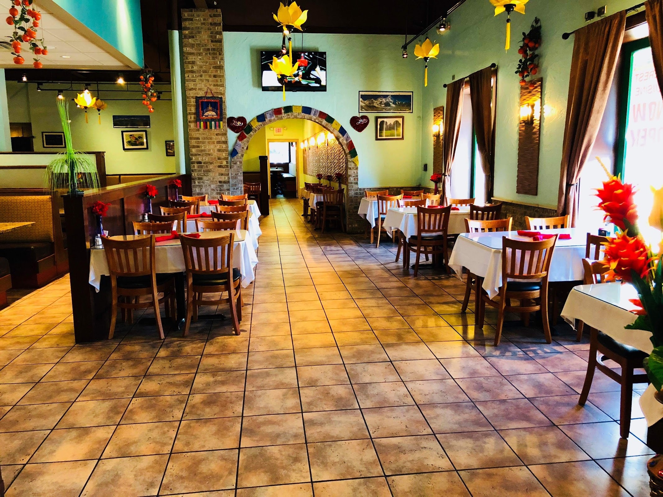 Everest Cuisine