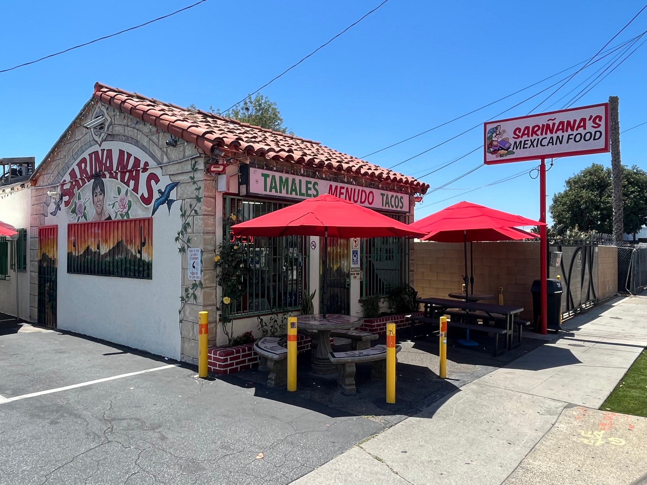 Sarinana's Restaurant